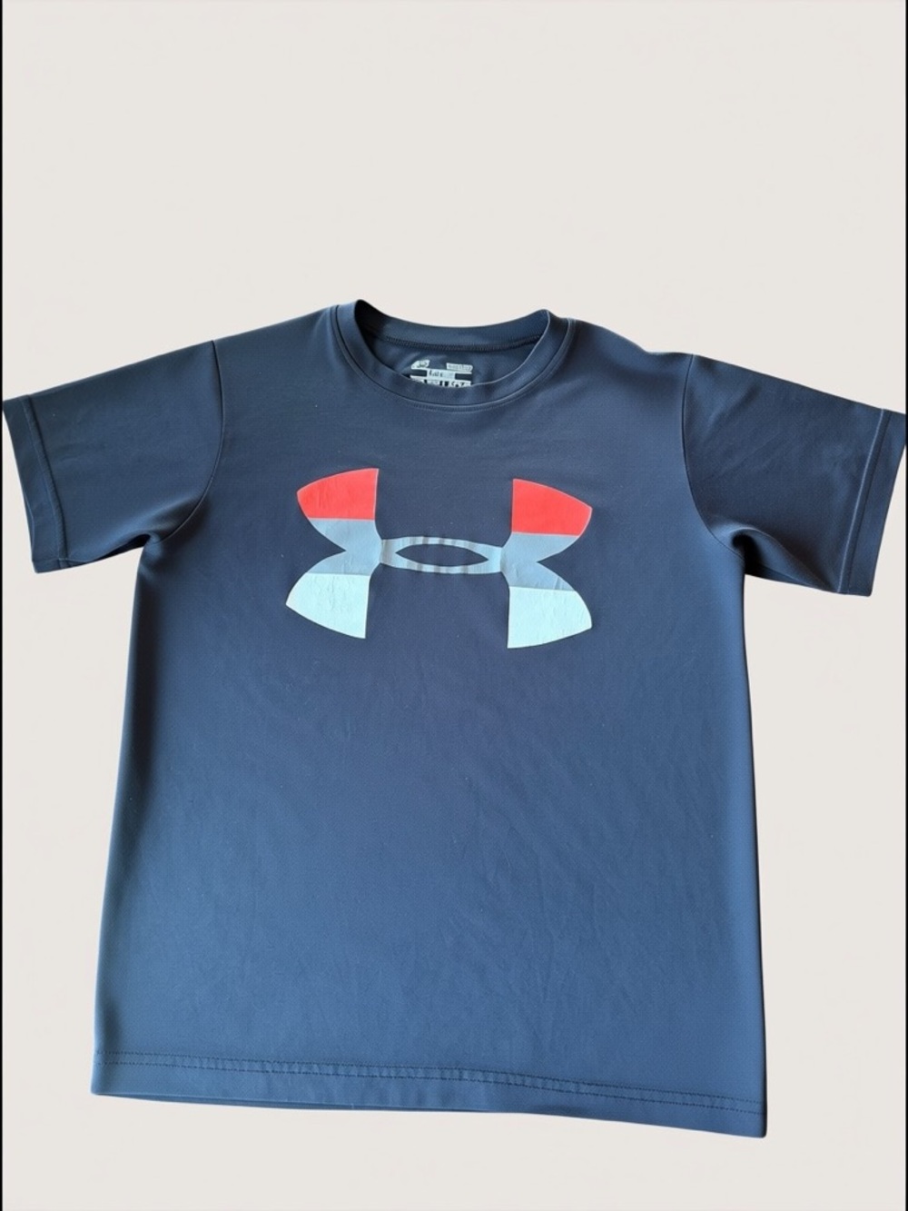 Under Armour Boys Youth Small T-Shirt Loose Fit Athletic Tee